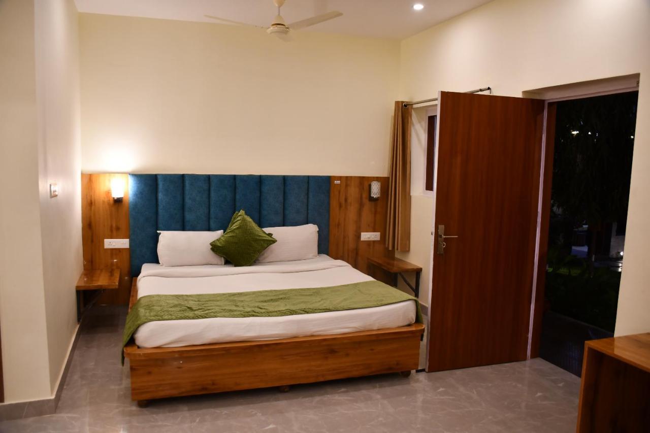 Shivansh Inn Resort Rishīkesh Esterno foto