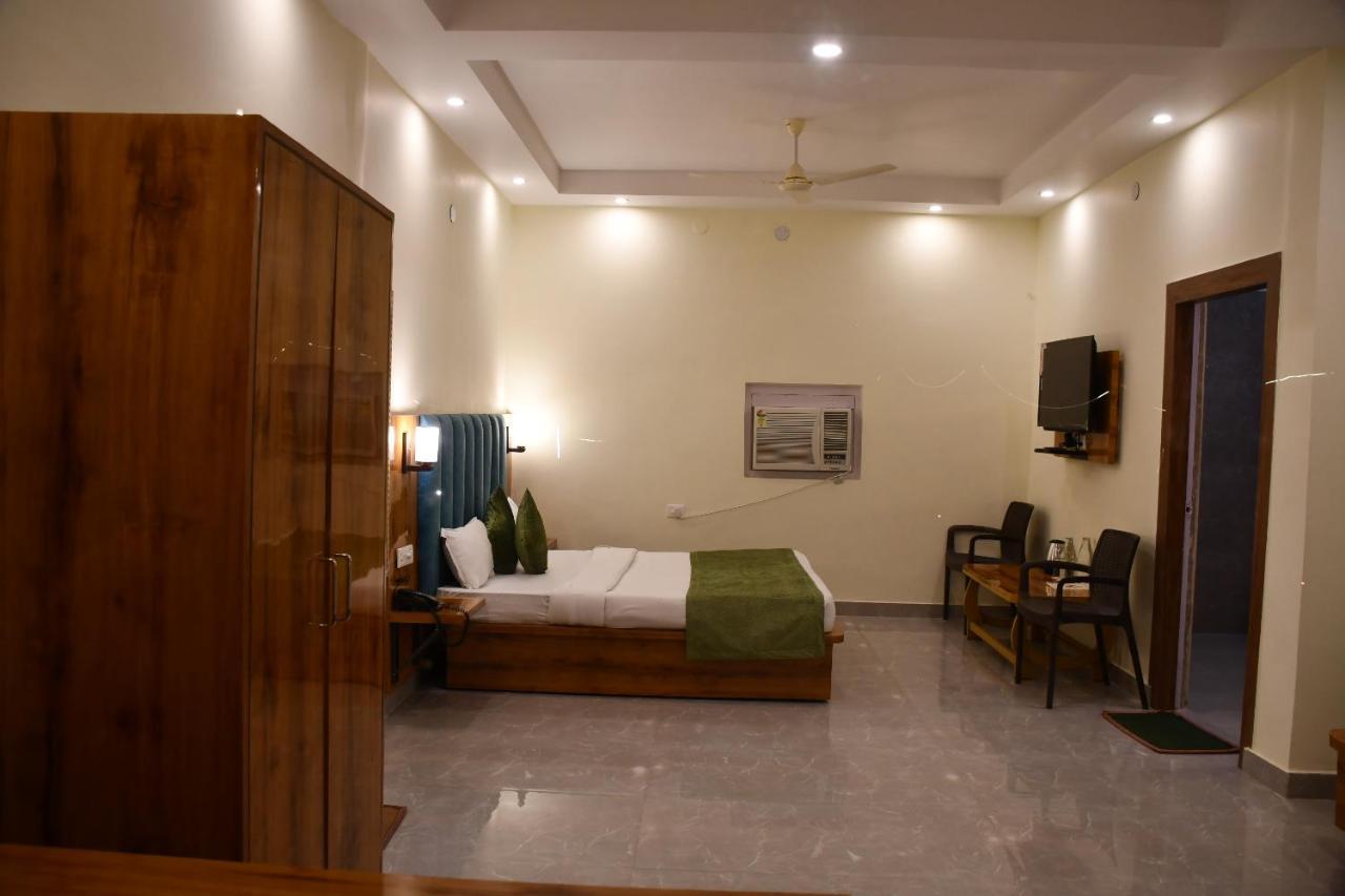 Shivansh Inn Resort Rishīkesh Esterno foto